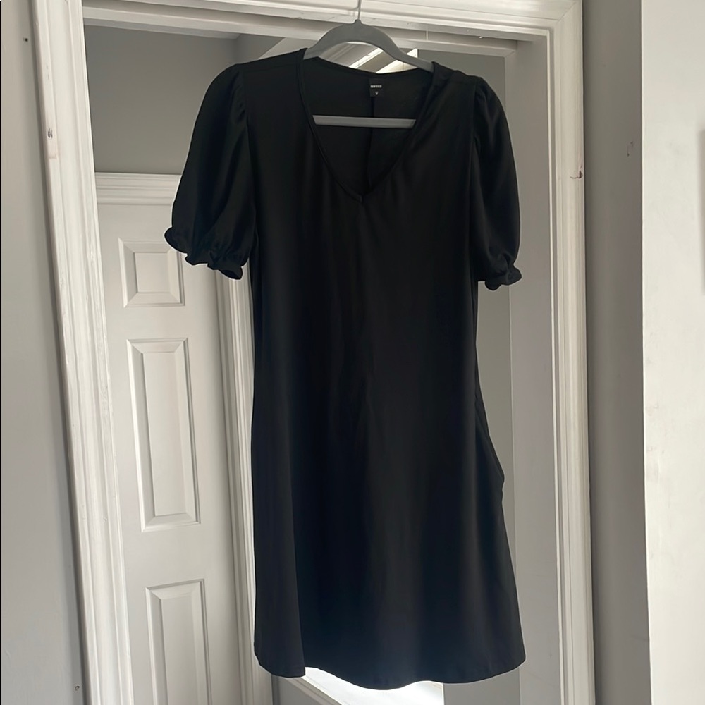 Elegant Black Dress